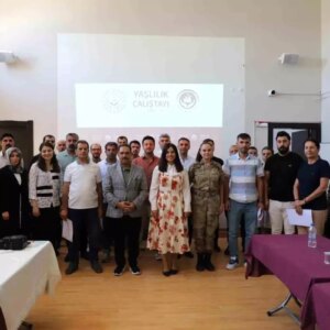 adiyamanda yaslilik calistayi duzenlendi vNu5hUrr