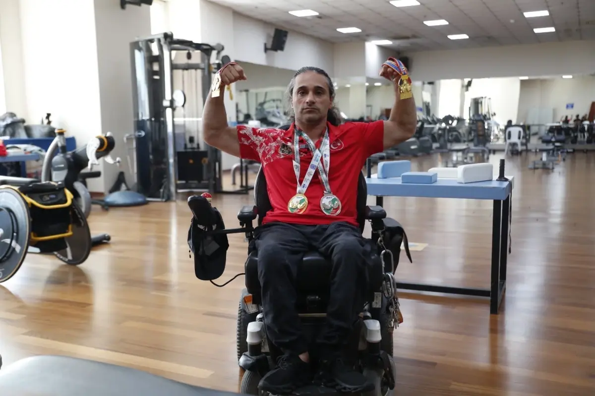 bagcilarli sporcular bilek guresi sampiyonasinda basari elde etti qBKvfTA5