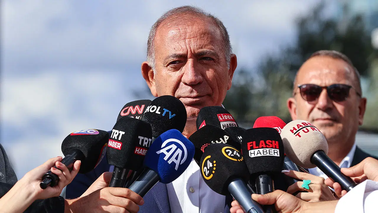 kayyum gursel tekin sozlerini geri aldi abi kardes iliskisi icinde olur LUFpWiX6