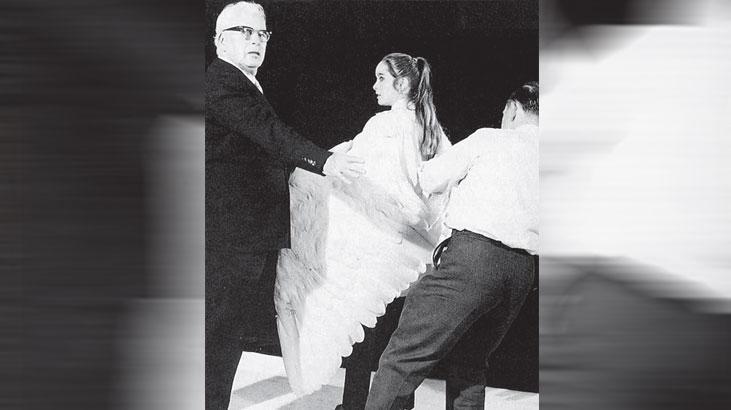 chaplinin ucubesi gun yuzune cikiyor vUvHffY7.jpg