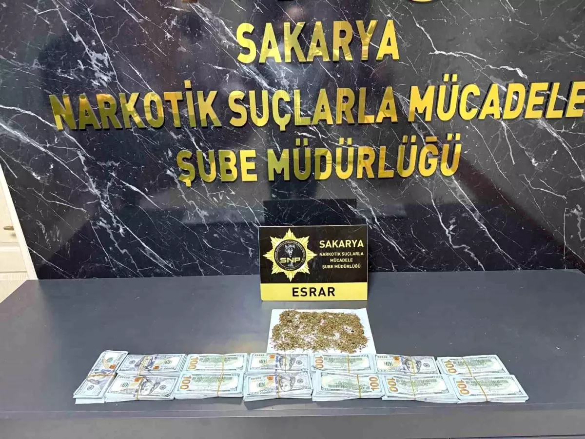 fatihteki kuyumcu soygununda 130 bin dolar sakaryada bulundu 335SKvEW.jpg