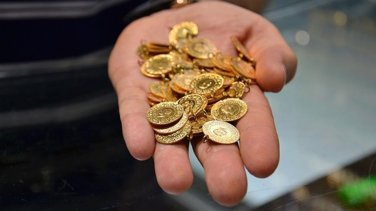 altinin grami 5 bin 368 liradan islem goruyor agkvcddg.jpg