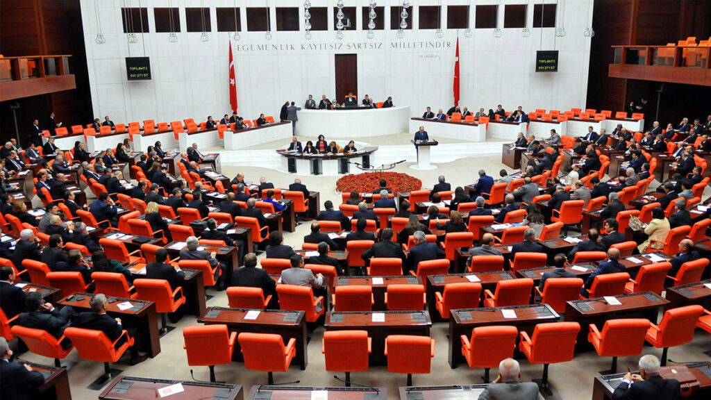Okul Saldırılarıyla İlgili Araştırma Komisyonu İlk Toplantısını Gerçekleştirdi
