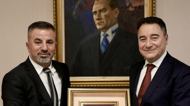 babacan-sereflikochisarlilar-dernegini-agirladi-Mt4Sj2ke