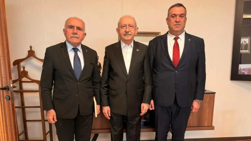 Kemal Kılıçdaroğlu’ndan Önemli Adım: Gürsel Tekin’in Ekibiyle Görüşme Gerçekleştirdi
