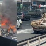 İstanbul’da Seyir Halindeyken Kamyonet Alev Alev Yandı!